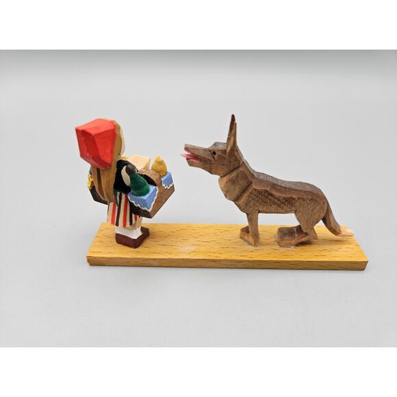 Vintage Erzgebirge Red Riding Hood and Wolf Carved Wood Figurine Fairy Tales - Picture 2 of 6